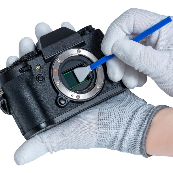 UES DDR-16 APS-C Sensor Cleaning Kit (12pcs 16mm Sensor Cleaning Swabs + 15ml Sensor Cleaner)